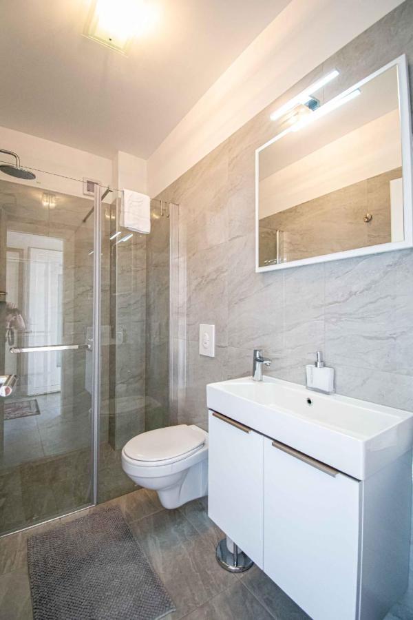 Luxury Apartment With Swimming Pool Ana تروغير المظهر الخارجي الصورة