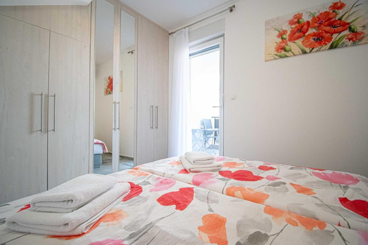 Luxury Apartment With Swimming Pool Ana تروغير المظهر الخارجي الصورة