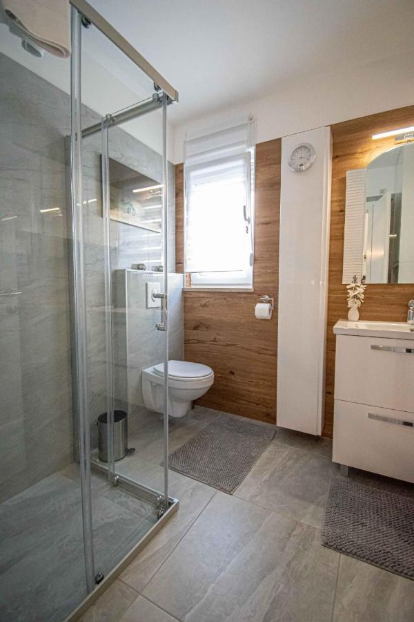 Luxury Apartment With Swimming Pool Ana تروغير المظهر الخارجي الصورة