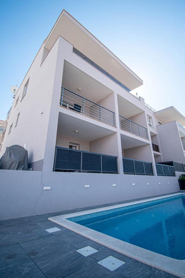 Luxury Apartment With Swimming Pool Ana تروغير المظهر الخارجي الصورة